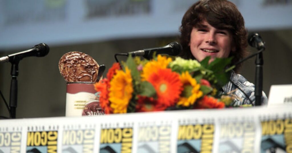 chandler-riggs-net-worth